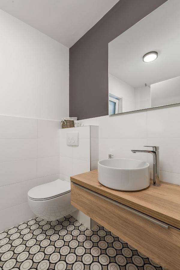Destination Sea Apartment Baska  Bagian luar foto